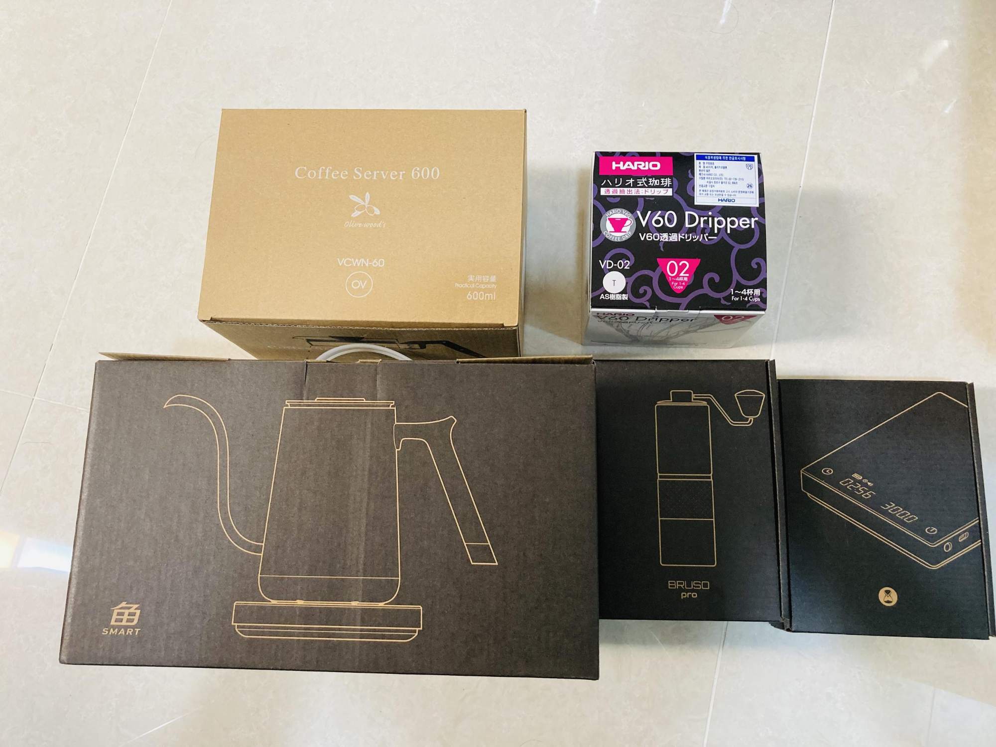  [용품 리뷰] 첫 브루잉 용품 리뷰(브루소 프로 그라인더, 타임모어 드립 포트, 타임모어 저울 3.0, 하리오 V60 드리퍼) - 1