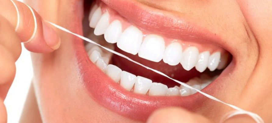 치아-치실-사용