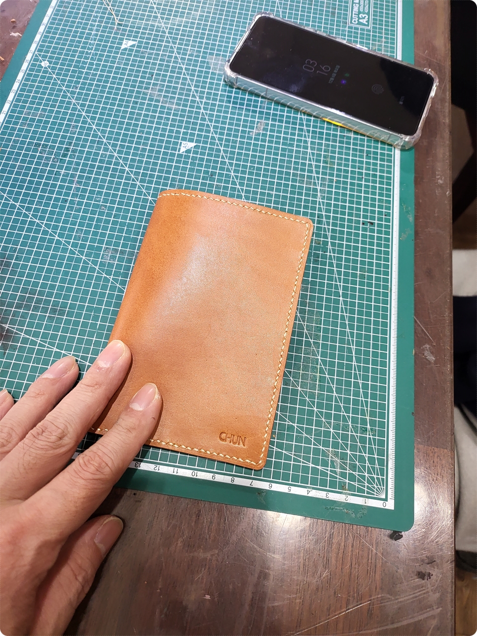  포항 롯데 문화센터에서 진행한 여권 케이스 만들기 클래스 [포항 오유가죽공방]