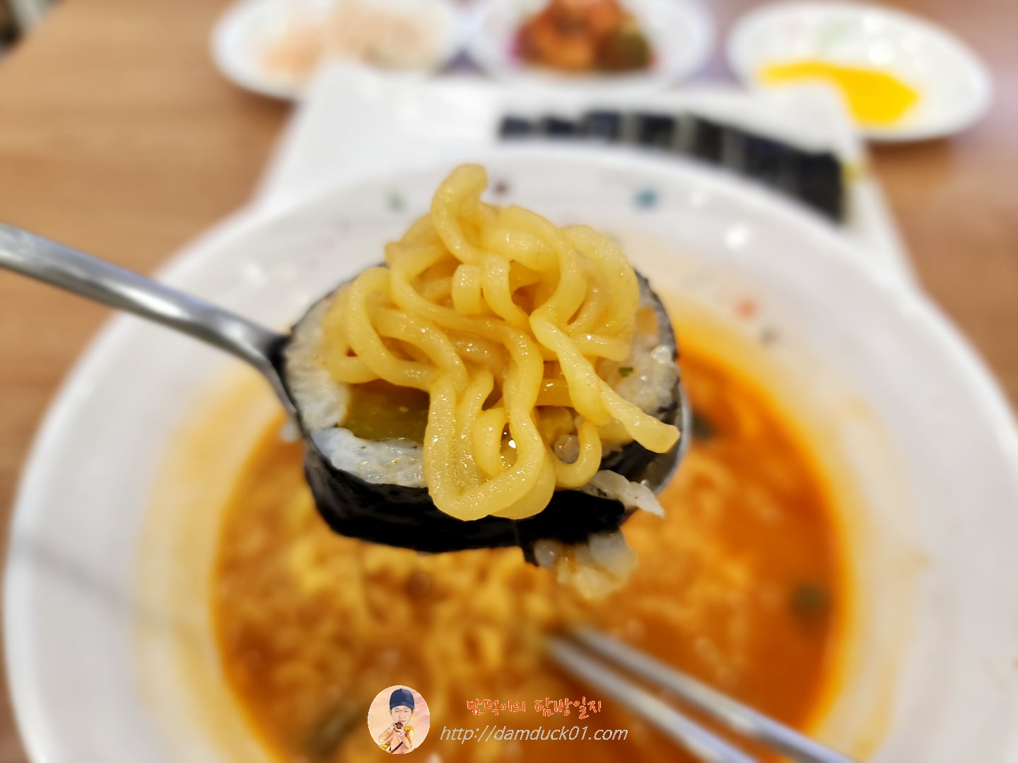 김밥과 치즈라면