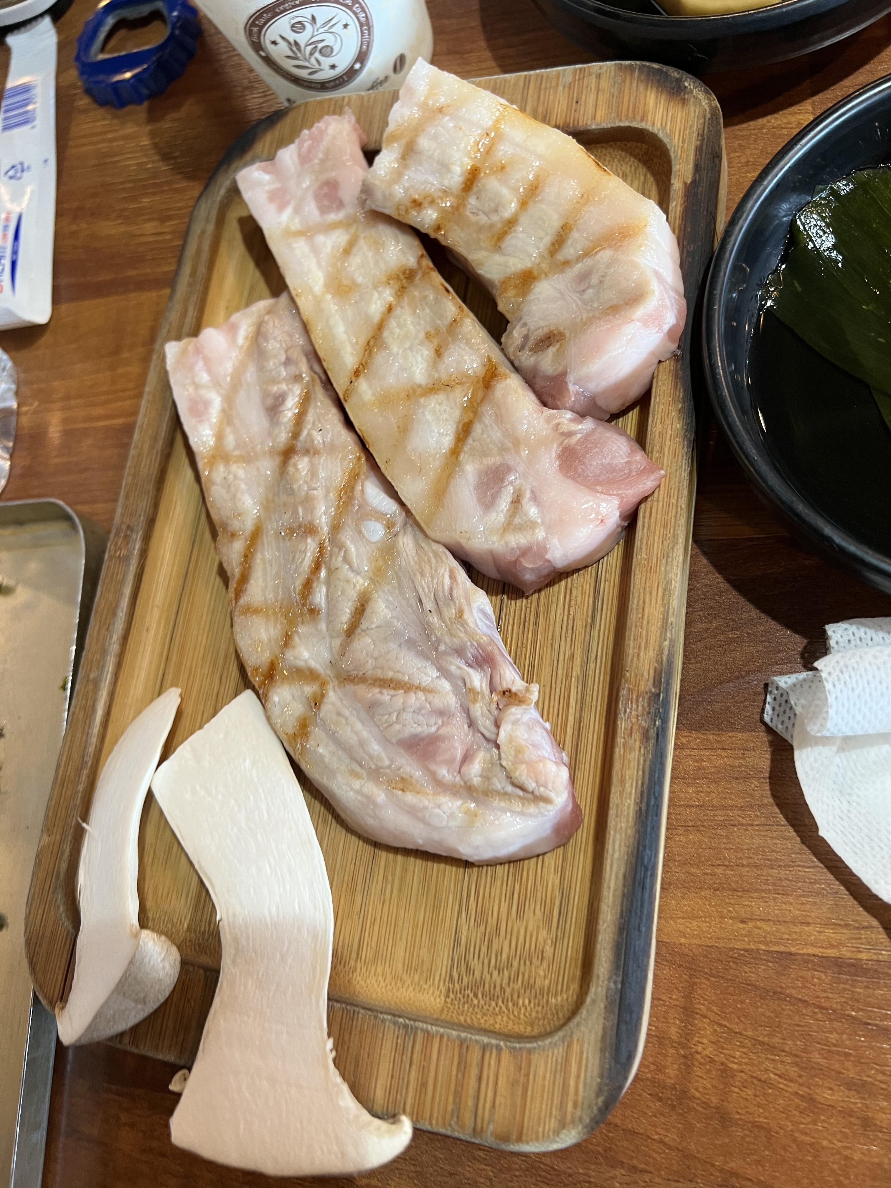 청라 놀이방 있는 식당 구이가 도드람 한돈 삼겹살집