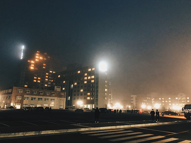 초미세먼지(PM2.5)로 대기가 뿌예진 서울 시내. 위키미디어 제공
