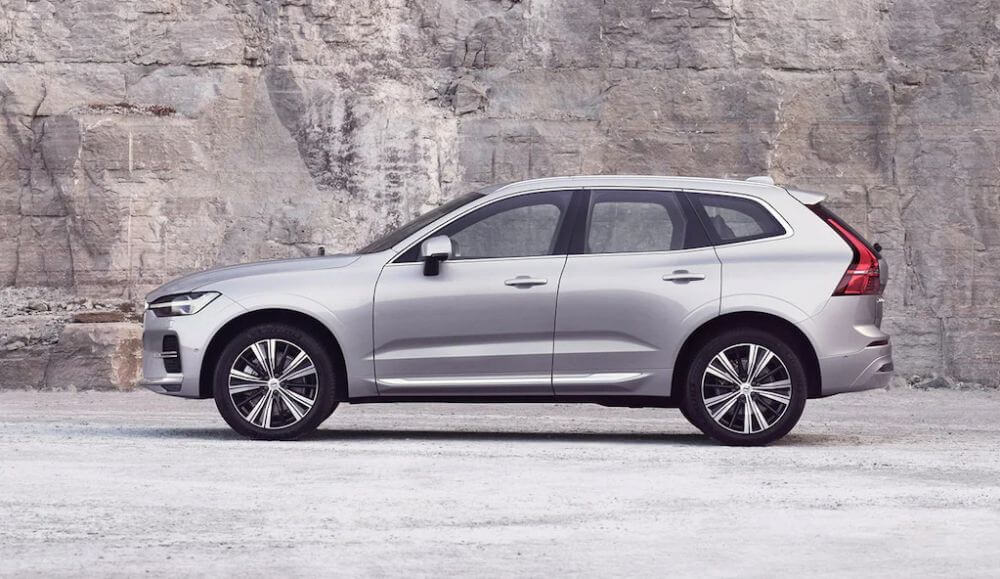 볼보-XC60-측면