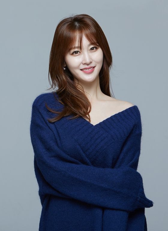 방송인이자 아나운서 신아영