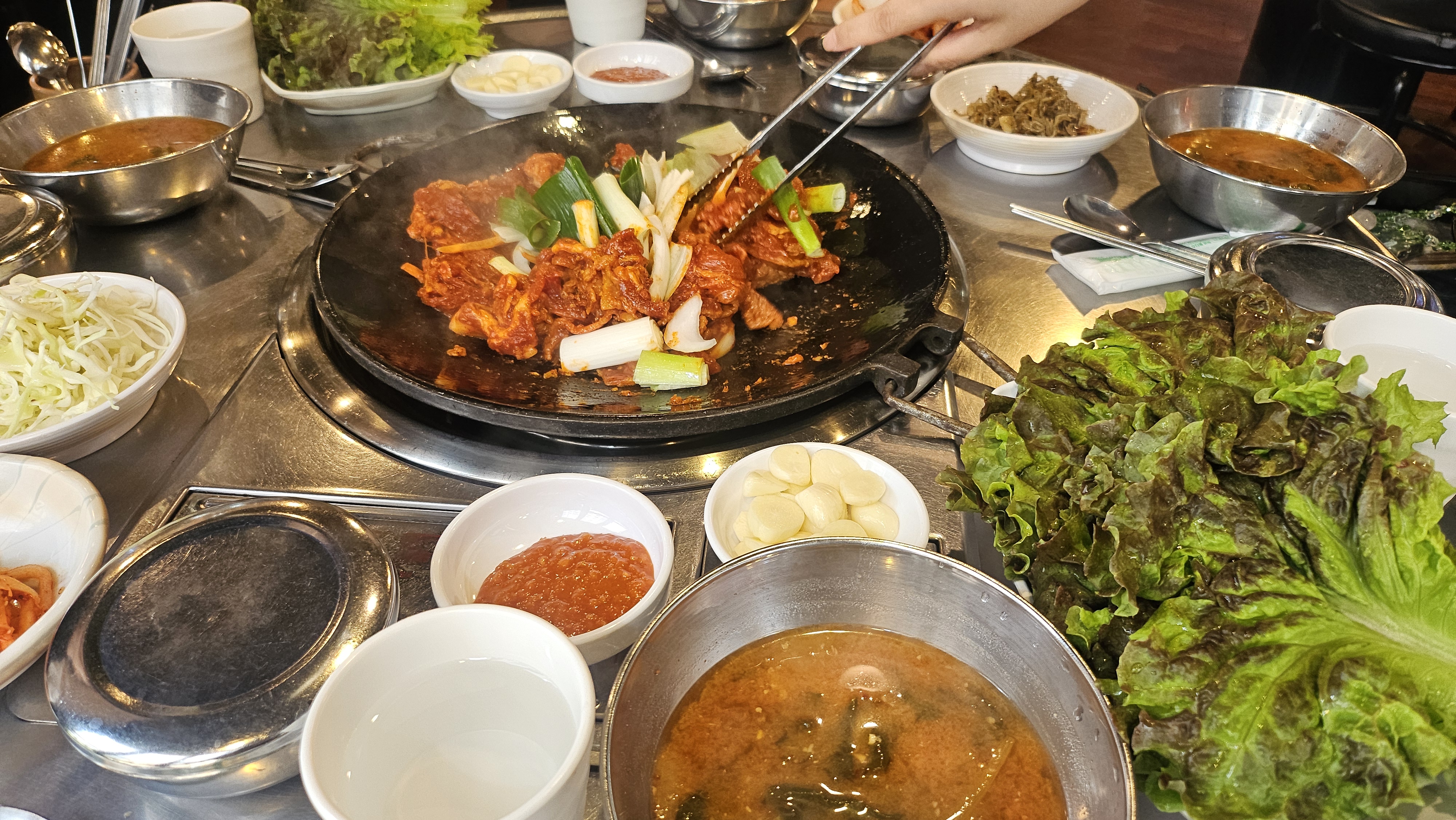 드럼통숯불고깃집 이미지