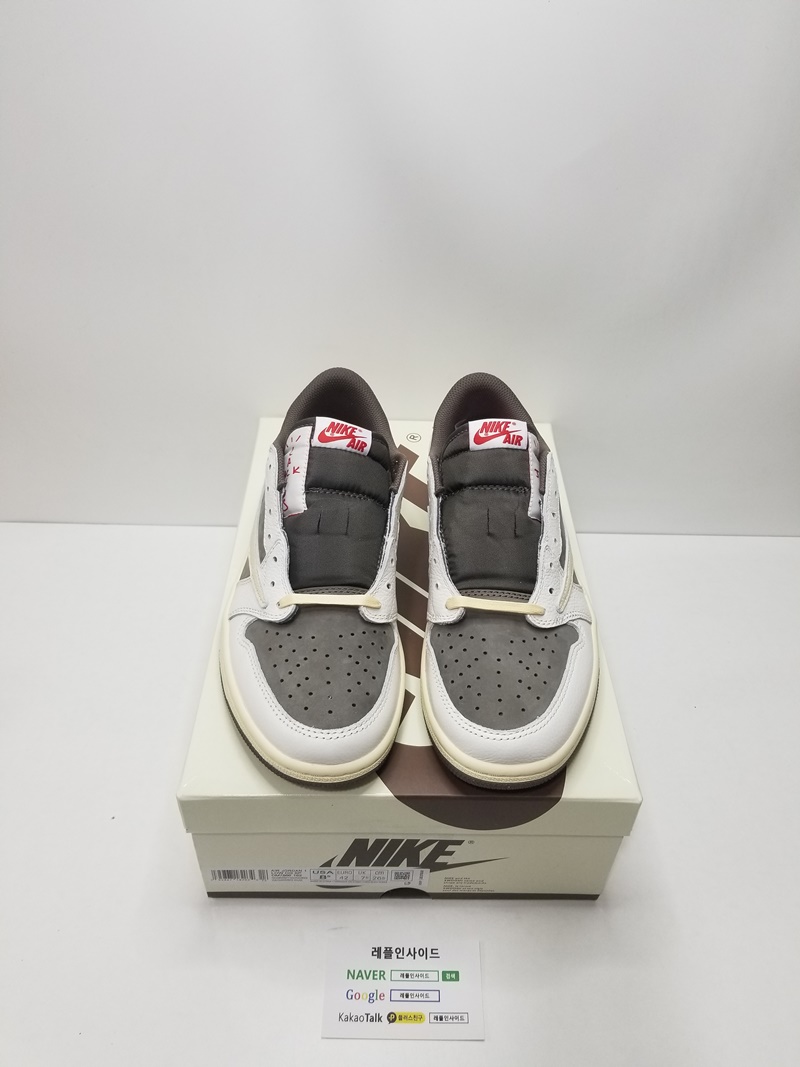  [AIR JORDAN] 트래비스 스캇 x 에어조던1 로우 리버스 모카 DM7866-162 남녀공용