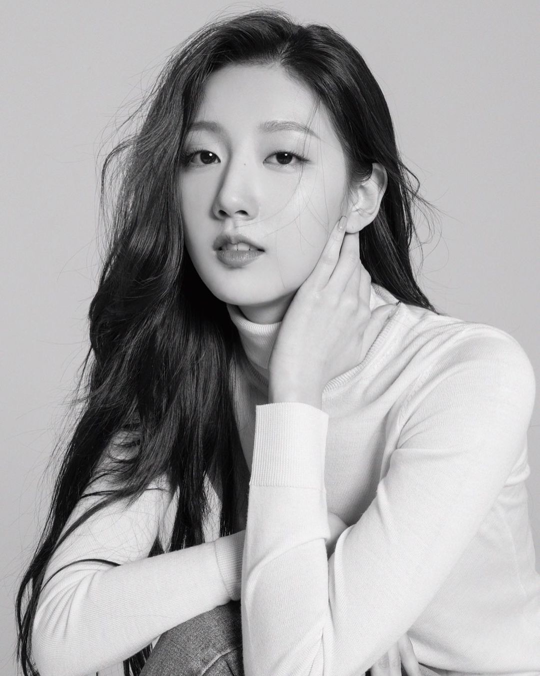  정예인 소속사 프로필 인스타그램 사진