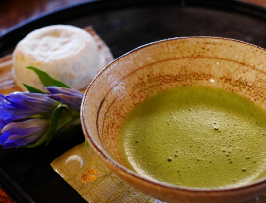  물처럼 마시면 안되는 차(TEA) 5가지