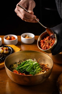 생생정보 믿고 떠나는 스타의 고장 가수 박남정 경남 한안 한식 맛집 탐밀