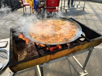 참나무 장작 솥뚜껑 닭볶음탕