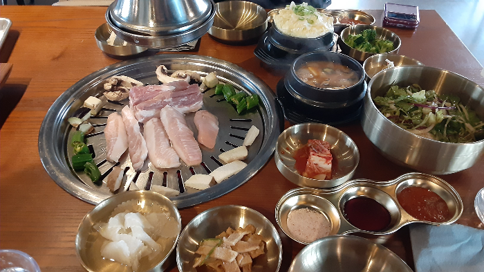 한국식 고기구이 YOOK92