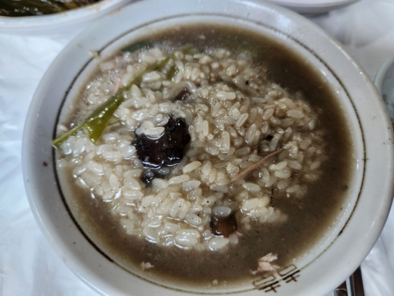 참능이백숙 이미지