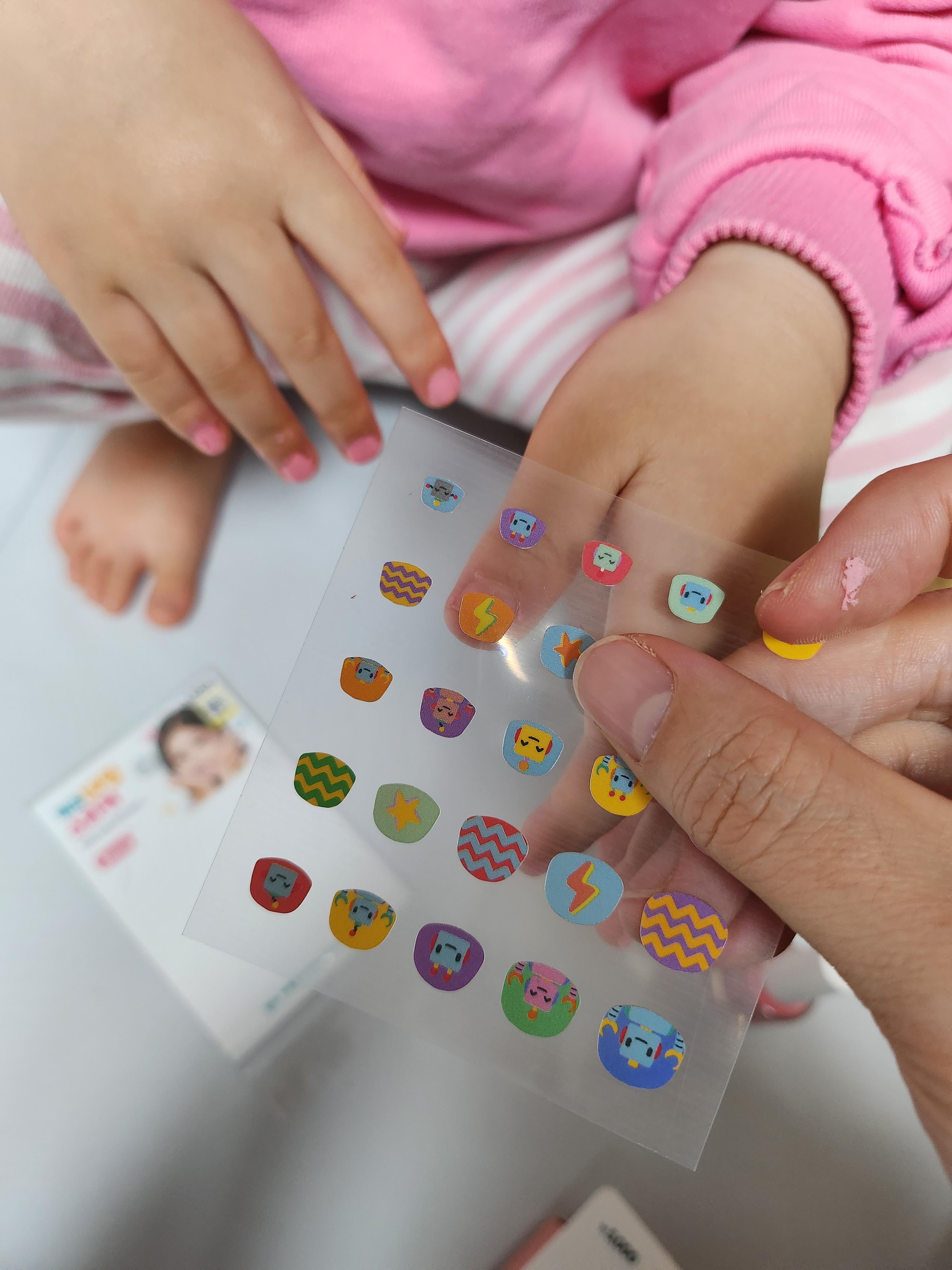 nail-sticker