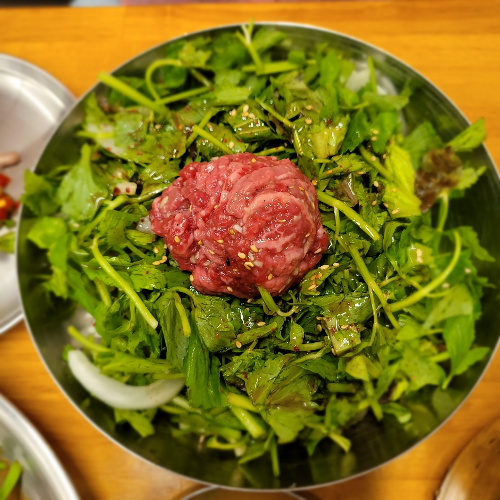 능동미나리용산 능동육회비빔밥