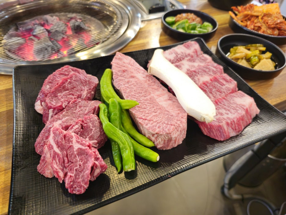 한우정육점식당 이미지