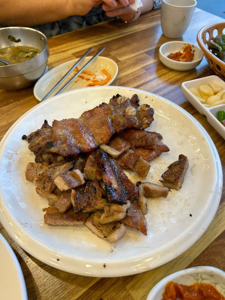 꿀꿀돼지 이미지