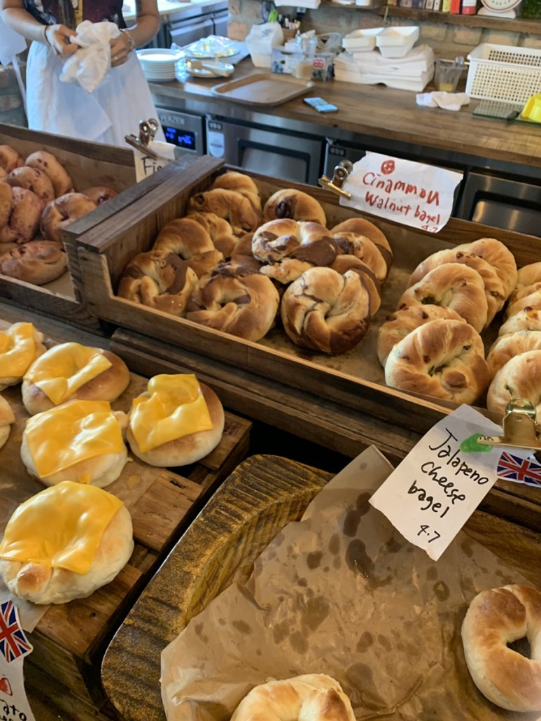 :: 런던베이글뮤지엄 안국 카페 27
