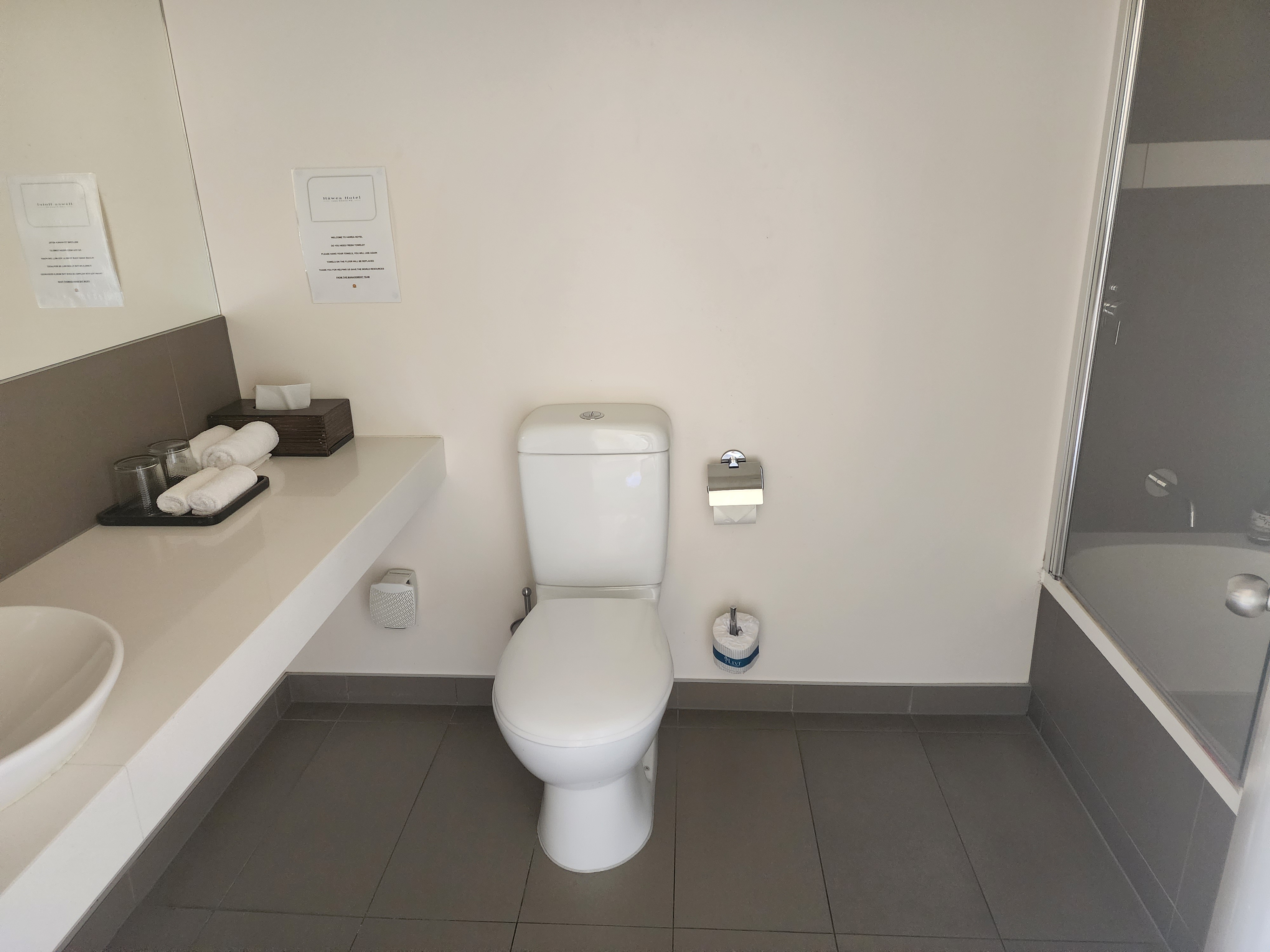 Hawea Hotel, Eatery & Bar