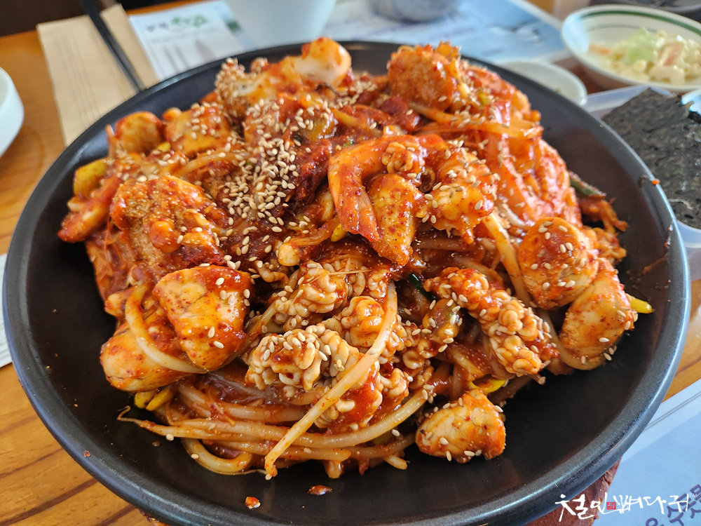 어두리<> 이미지