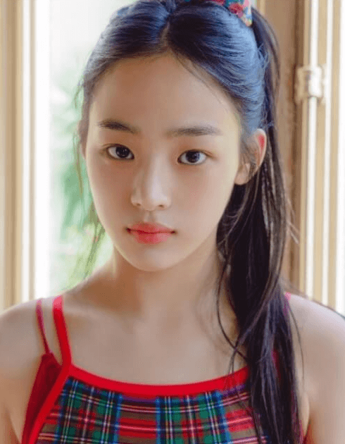  k-pop girl group)NewJeans_Minji