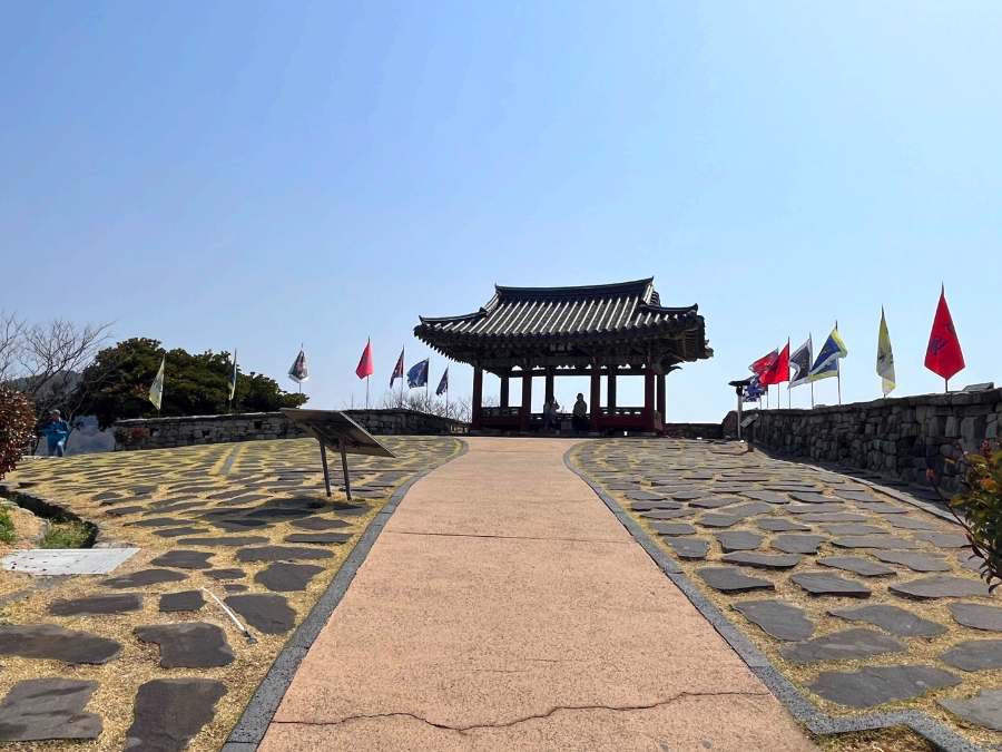 동포루