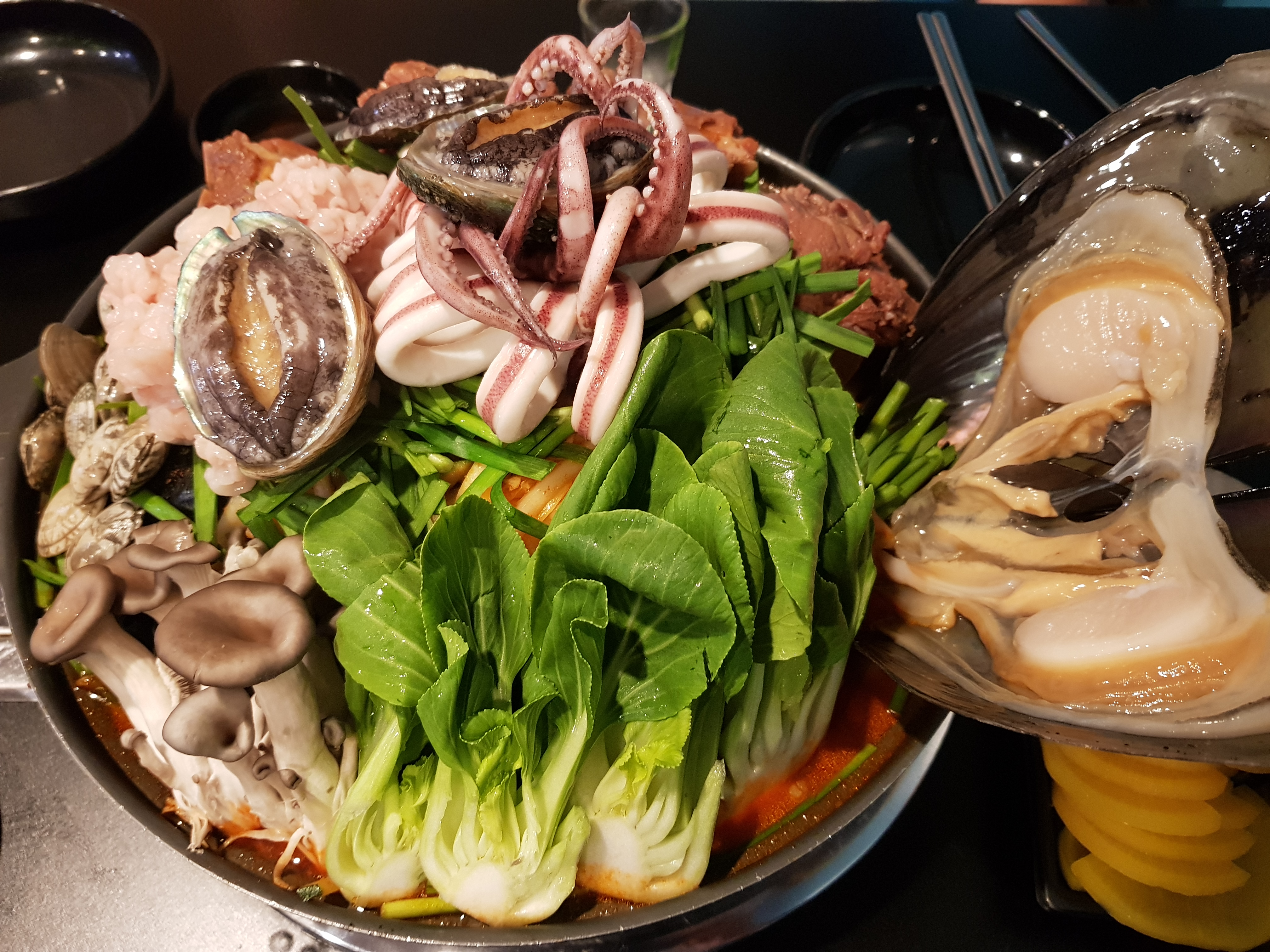  [원주 맛집 봉산동] 원주 짬뽕전골의 갑 ! 뼈대있는 짬뽕 전골먹으러 다녀왔습니다 !