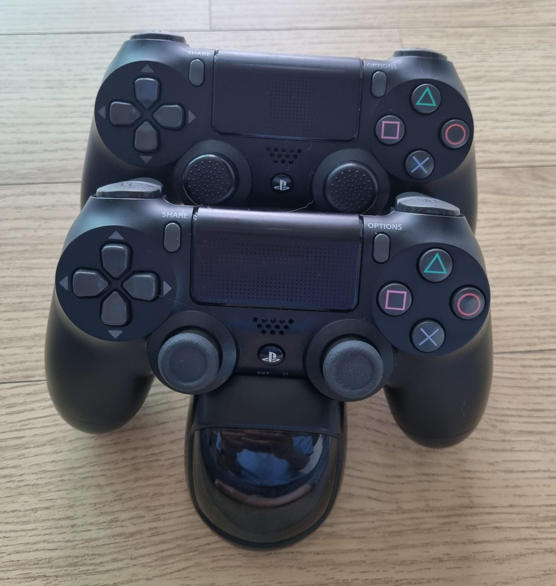  플레이 스테이션 ps4 무선 컨트롤러 조이스틱 후기!
