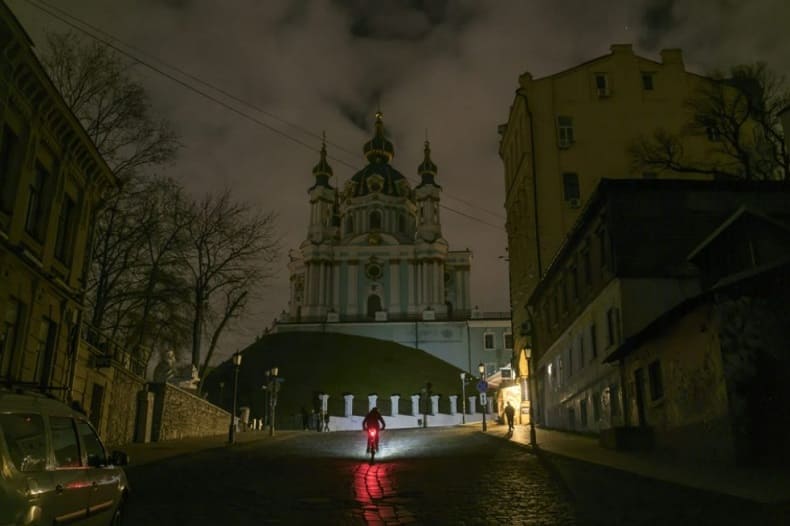  우크라이나 전력 인프라 50% 파괴 Ukraine needs urgent help to counter Putin’s energy infrastructure attacks