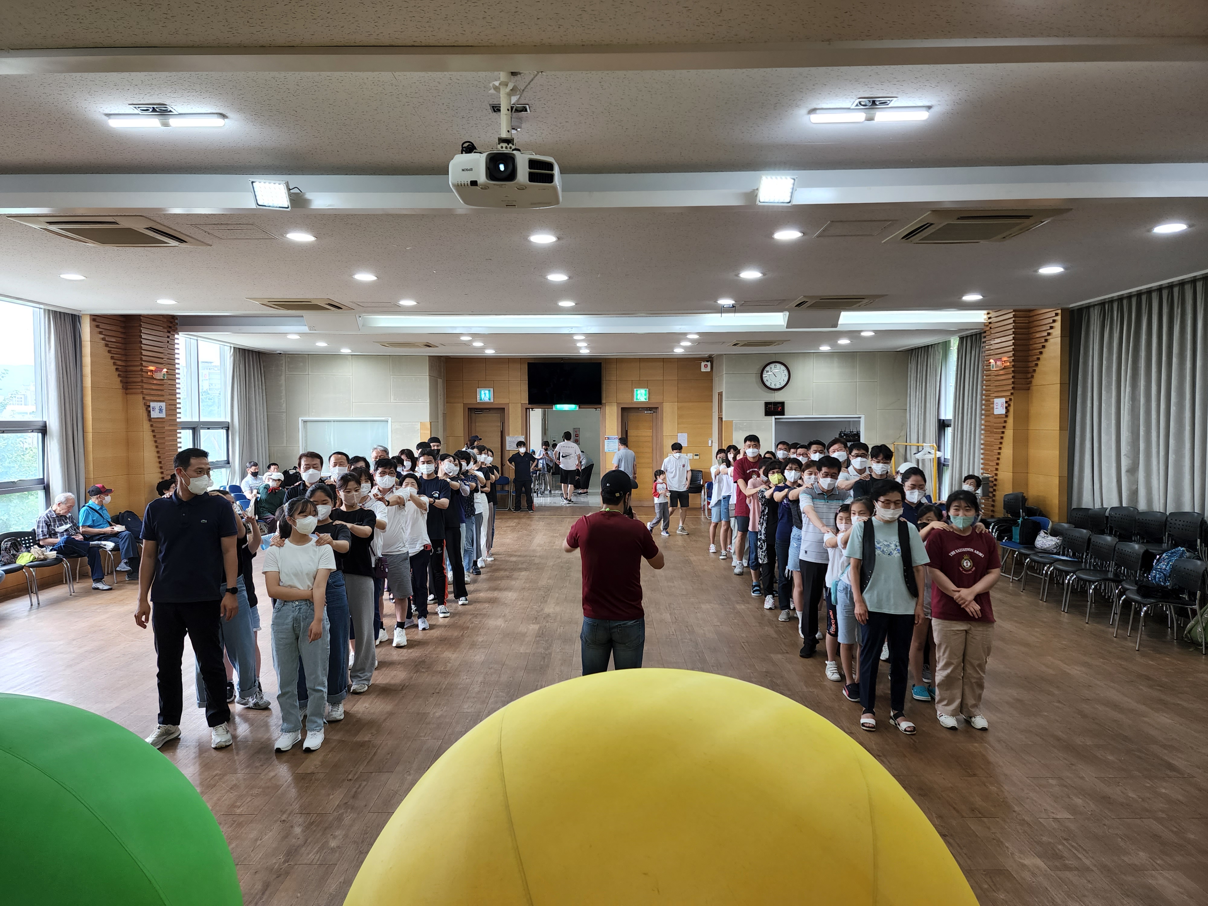  교회 체육대회 프로그램 사회자 대행 이벤트회사 교회 레크레이션강사