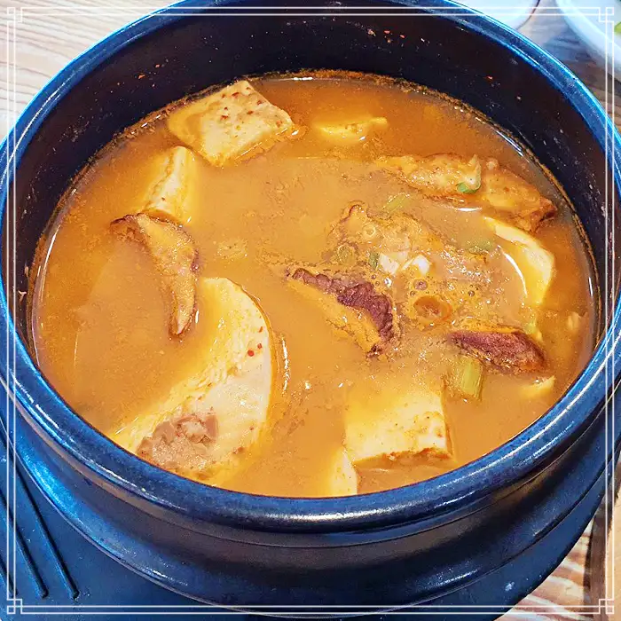  토밥좋아 토요일은 밥이 좋아 인천 청라 55년 삼대 전통 노포 수제 청국장 맛집 74회 토밥즈 먹방 투어 버스 제육 쌈밥 정식 가격 위치 어디