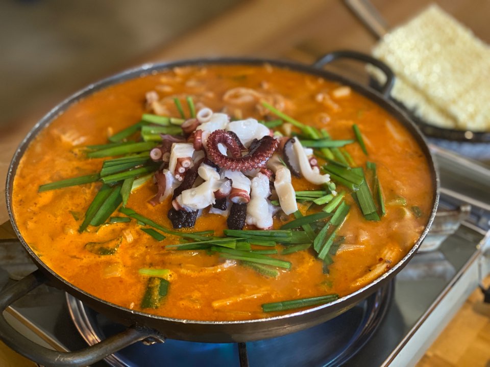 아마도 올레 - 내 기준 부산 최고 맛집 / 부산 갈 때마다 들리는 찐 로컬 밥술집 / 해운대 중동역 낮술 오메기술 아마도 올레 - 내 기준 부산 최고 맛집 / 부산 갈 때마다 들리는 찐 로컬 밥술집 / 해운대 중동역 낮술 오메기술