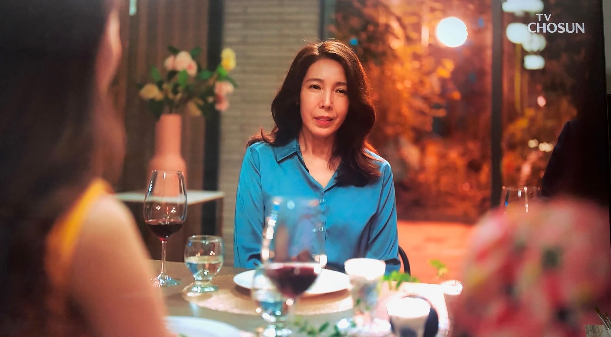 고급레스토랑에서 고급진 음식을 먹고 오히려 <빈>이라는 시를 생각했던 전수경