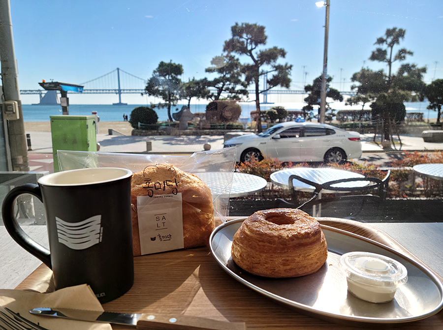  광안리 빵집, 홍미당 : 패스츄리가 맛있는 유명 홍대빵집.