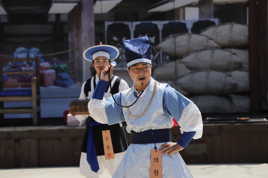 한국민속촌 봄축제 웰컴투조선