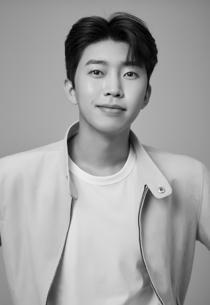  독보적 1위! 임영웅, 트로트 가수 브랜드평판에서 36개월 연속 우승