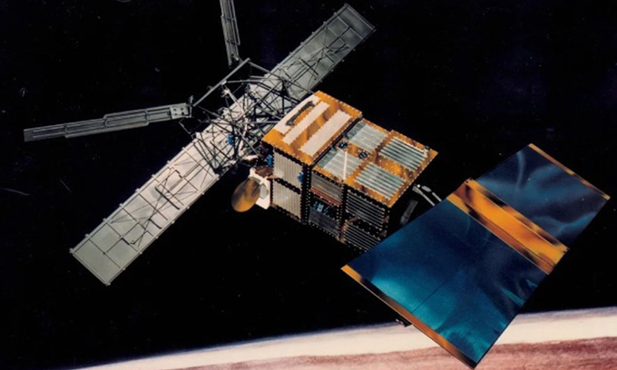 ERS-2 (European Remote Sensing Satellite 2) 유럽우주국(ESA)인공위성