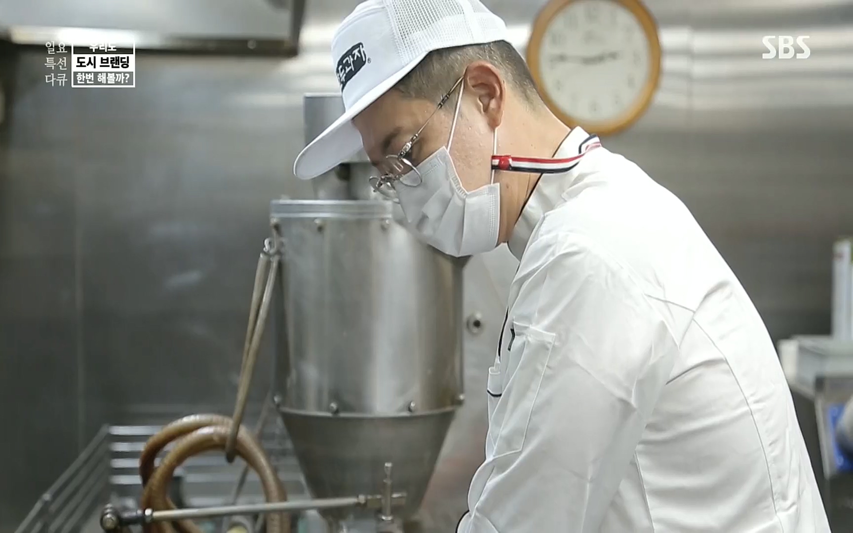 일요 특선 다큐멘터리.E287.220911p.H264-F1RST.mp4_20220912_135057.936.jpg