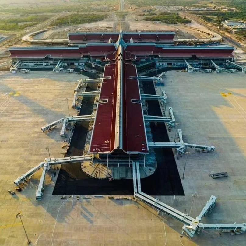 씨엠립 - 앙코르 국제 공항 전체 사진