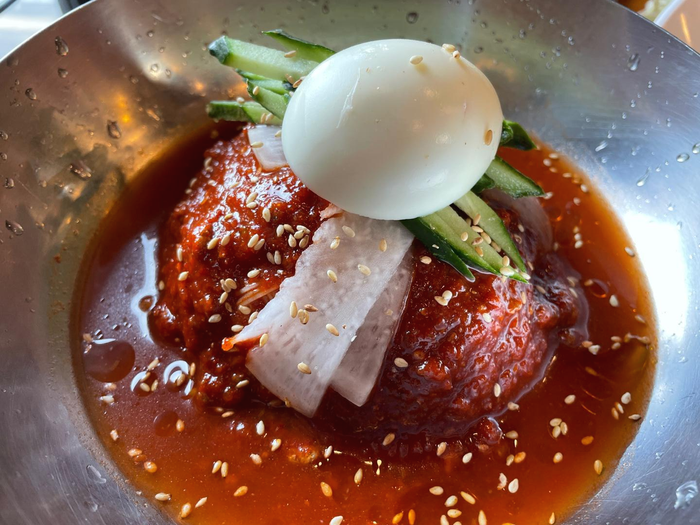 비빔냉면
