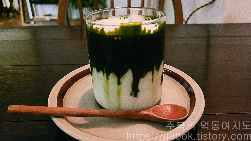 카페-코사메-말차-우유-2