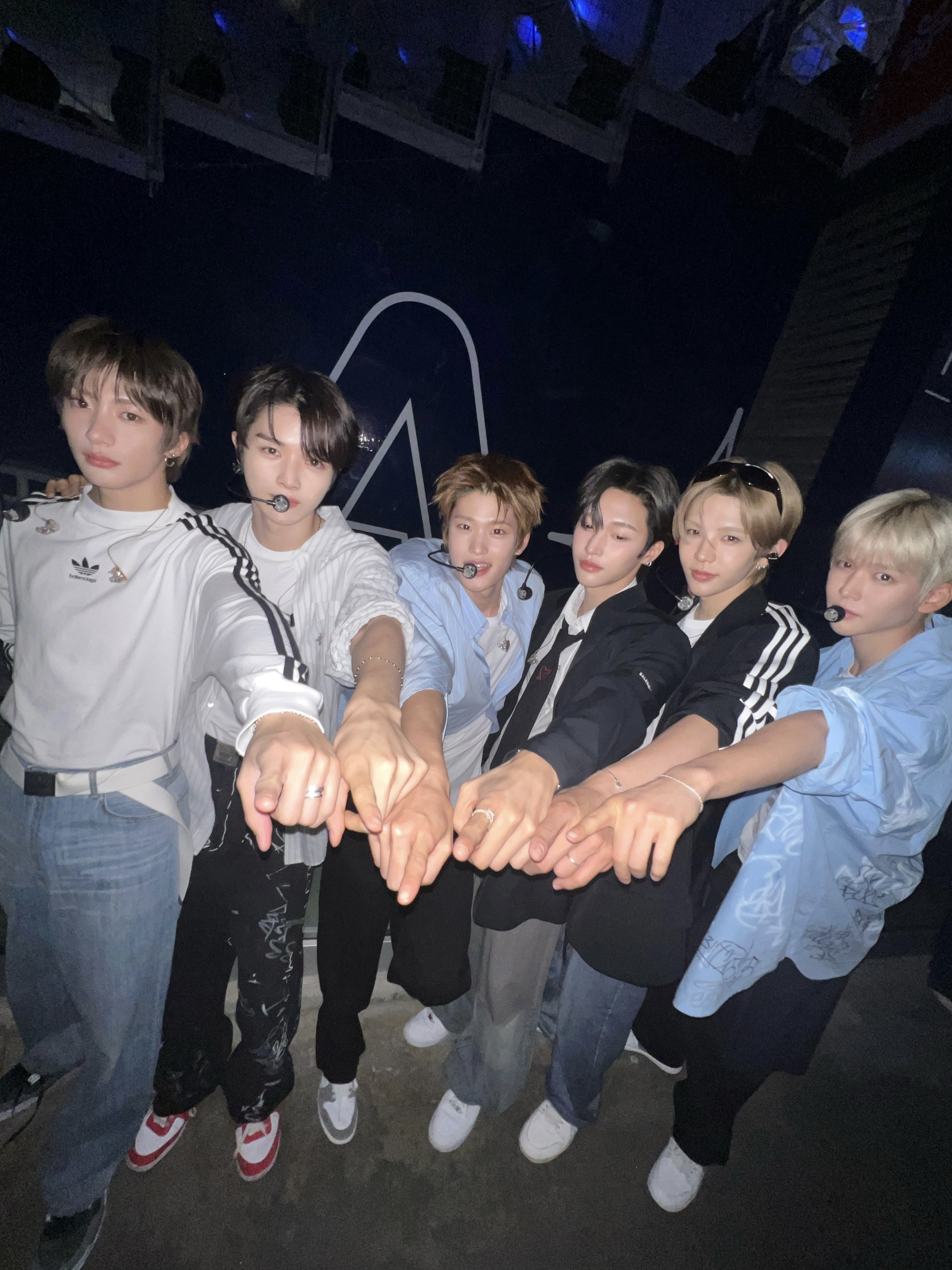 20250512슴타운LA트위터공계가족사진