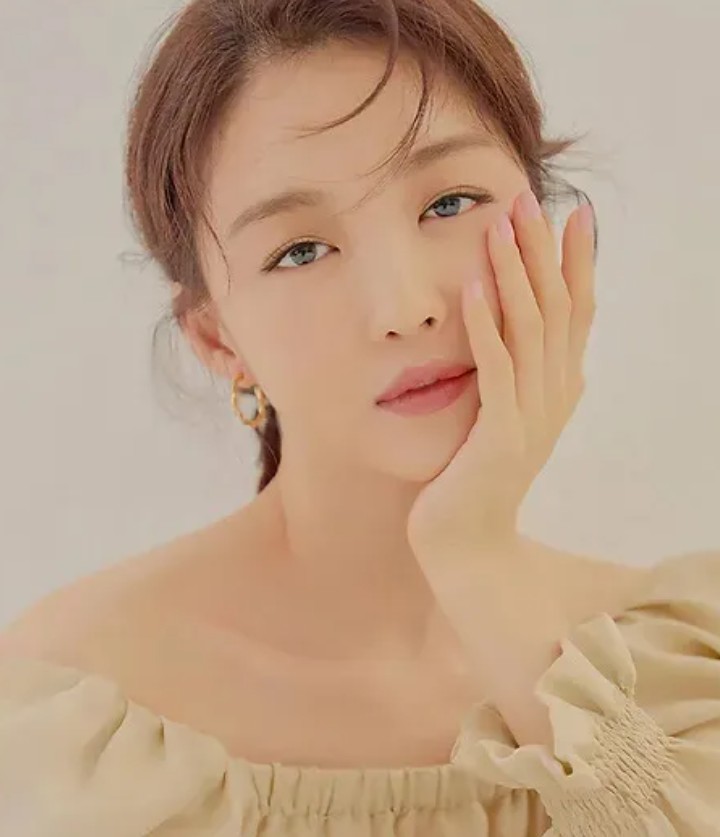 장희진