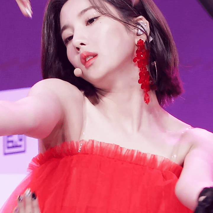  220423 권은비 glitch 무대 움짤 gif