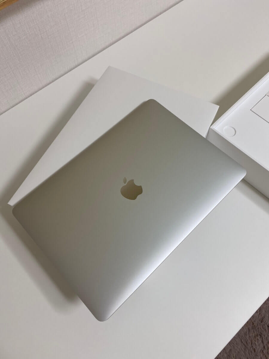  맥북 에어 Macbook Air 13형 실버 구매 후기 [내돈내산!]