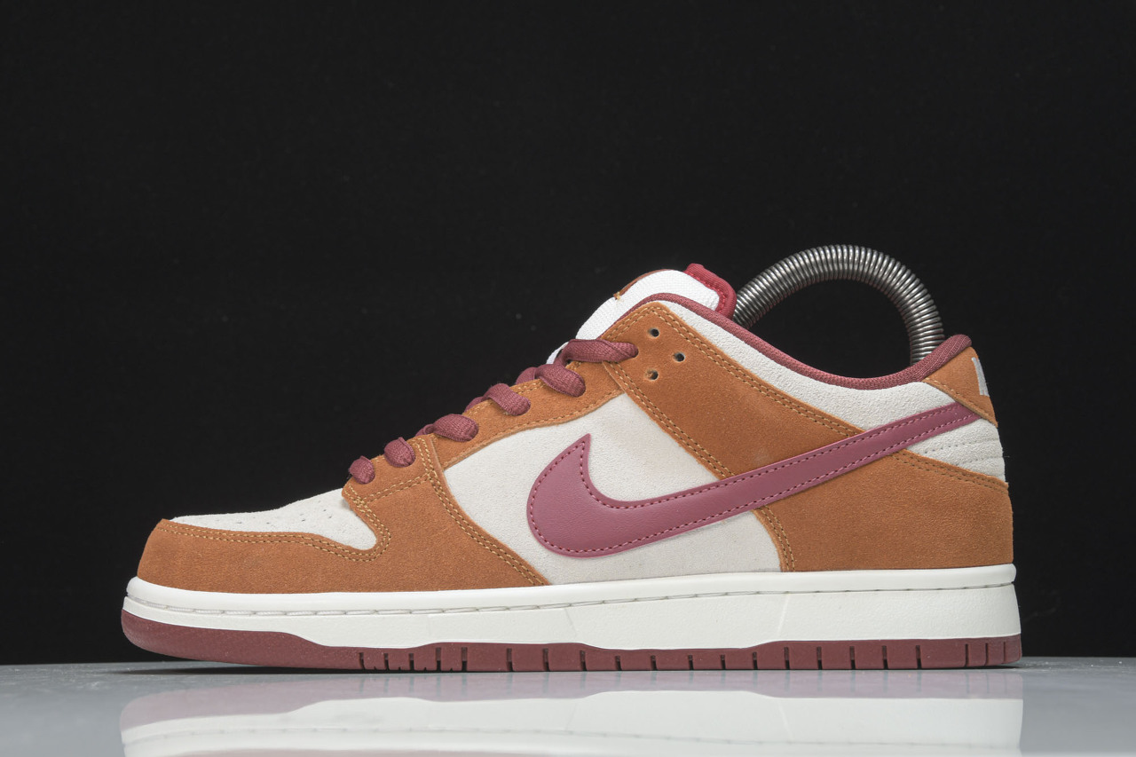  [NIKE] MPO 나이키 SB 덩크 로우 프로 다크 러셋 BQ6817-202