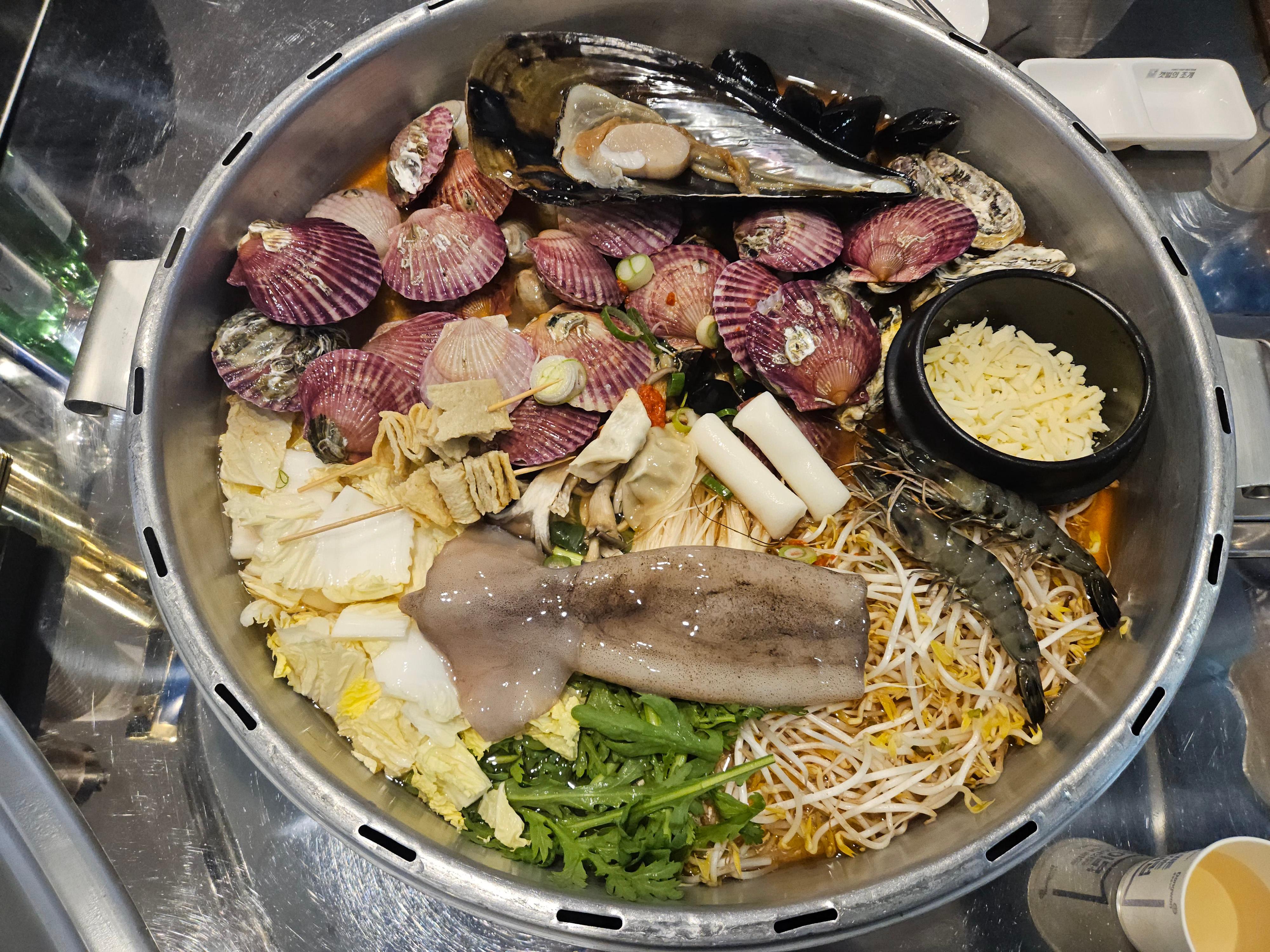 대왕조개전골