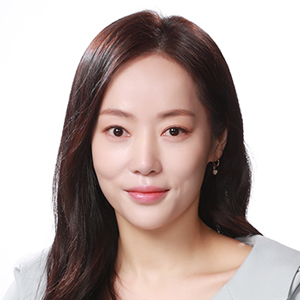 윤아정 얼굴