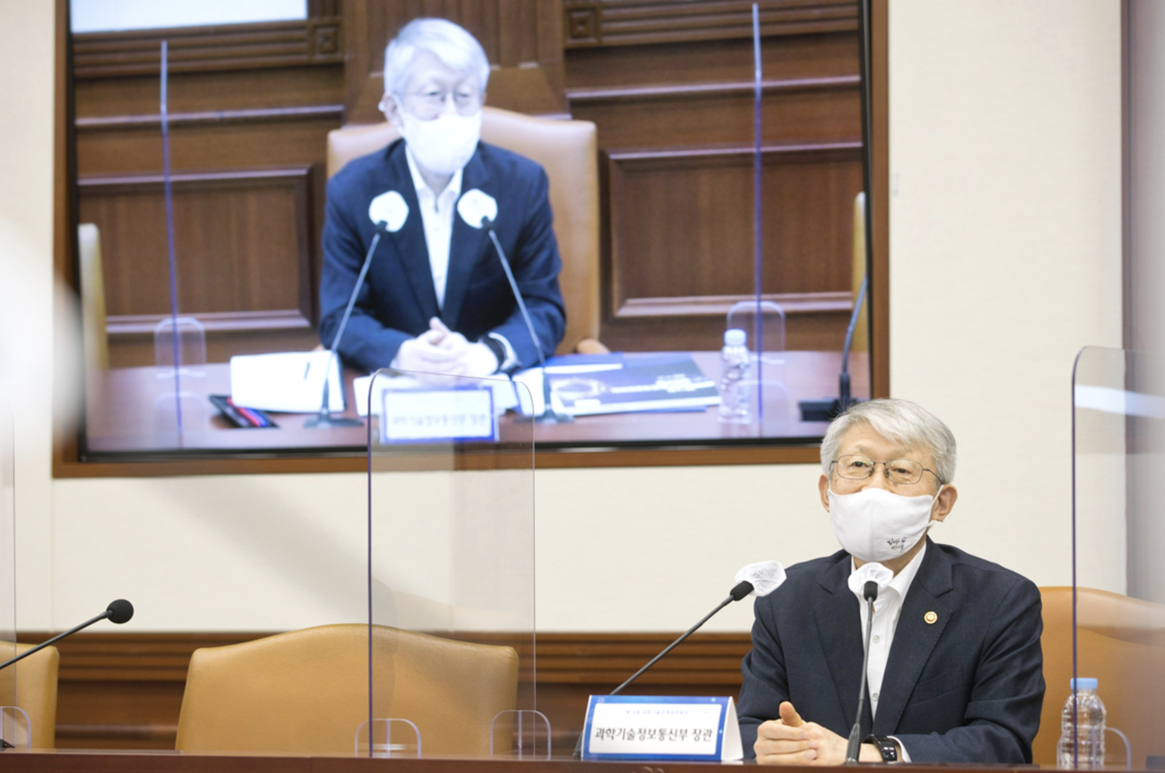  5G 가입자 증가량과 점점 커지는 스마트폰 교체수요