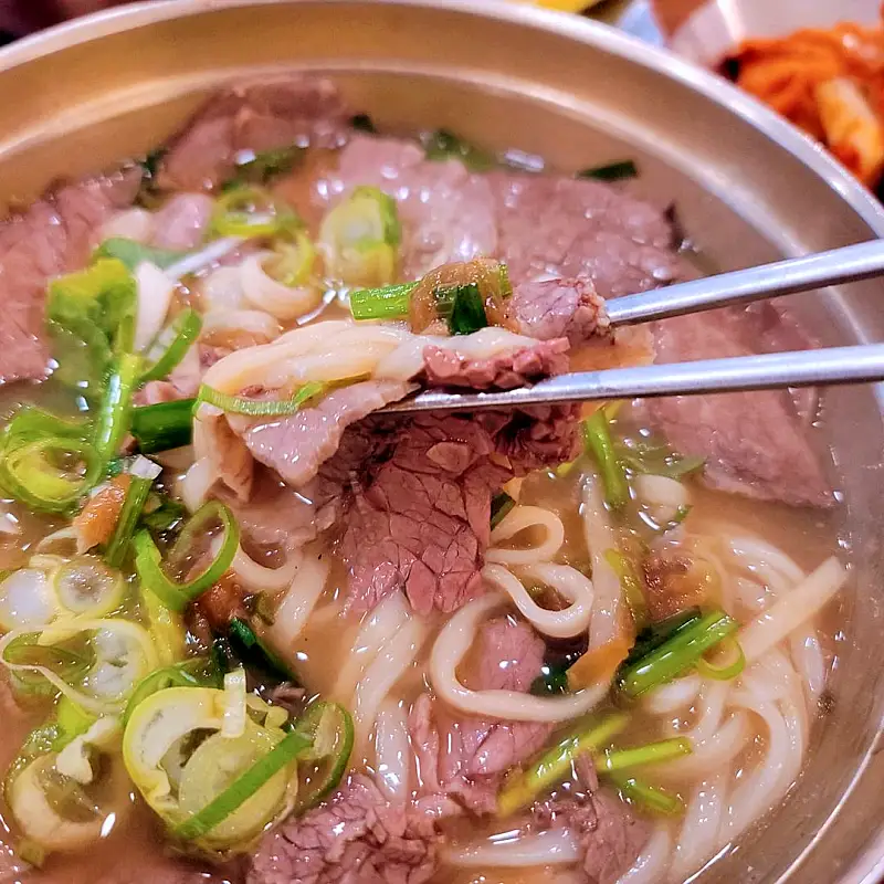 줄서는식당 자가제면 장칼국수 고기칼국수 샐러드칼국수 공항동 마곡역 칼국수 맛집 소개