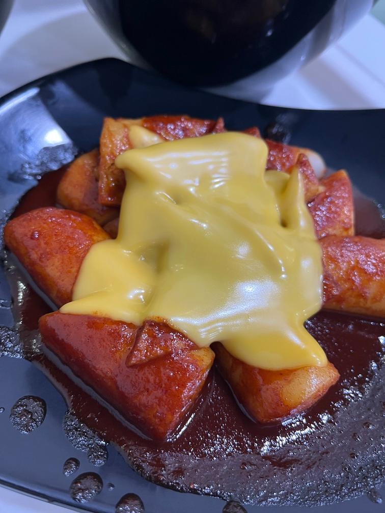 치즈떡뽁이입니다